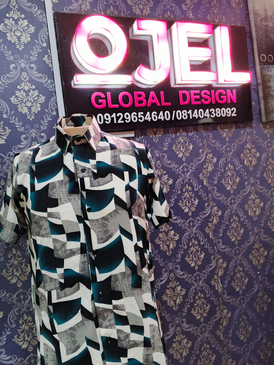 Vintage Vibes: Executive Materials For Creative Projects, Designers and Artiste - Image 7