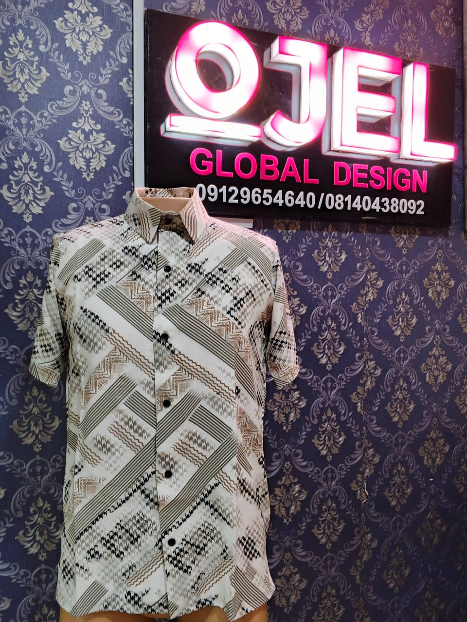 Vintage Vibes: Executive Materials For Creative Projects, Designers and Artiste - Image 5