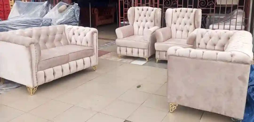 Bottom Low Back Chairs With Two Royal2